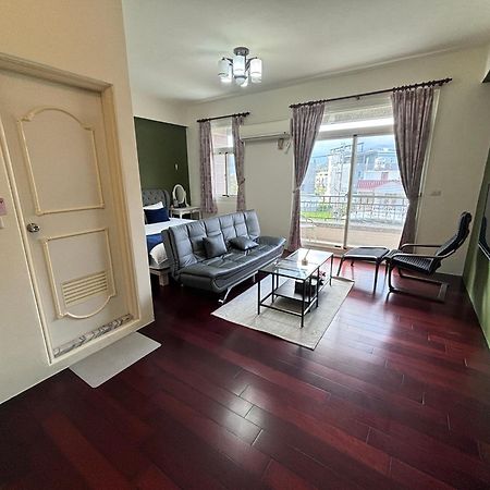 伊家民宿yi Home 志航路一段398號 Taitung Екстериор снимка