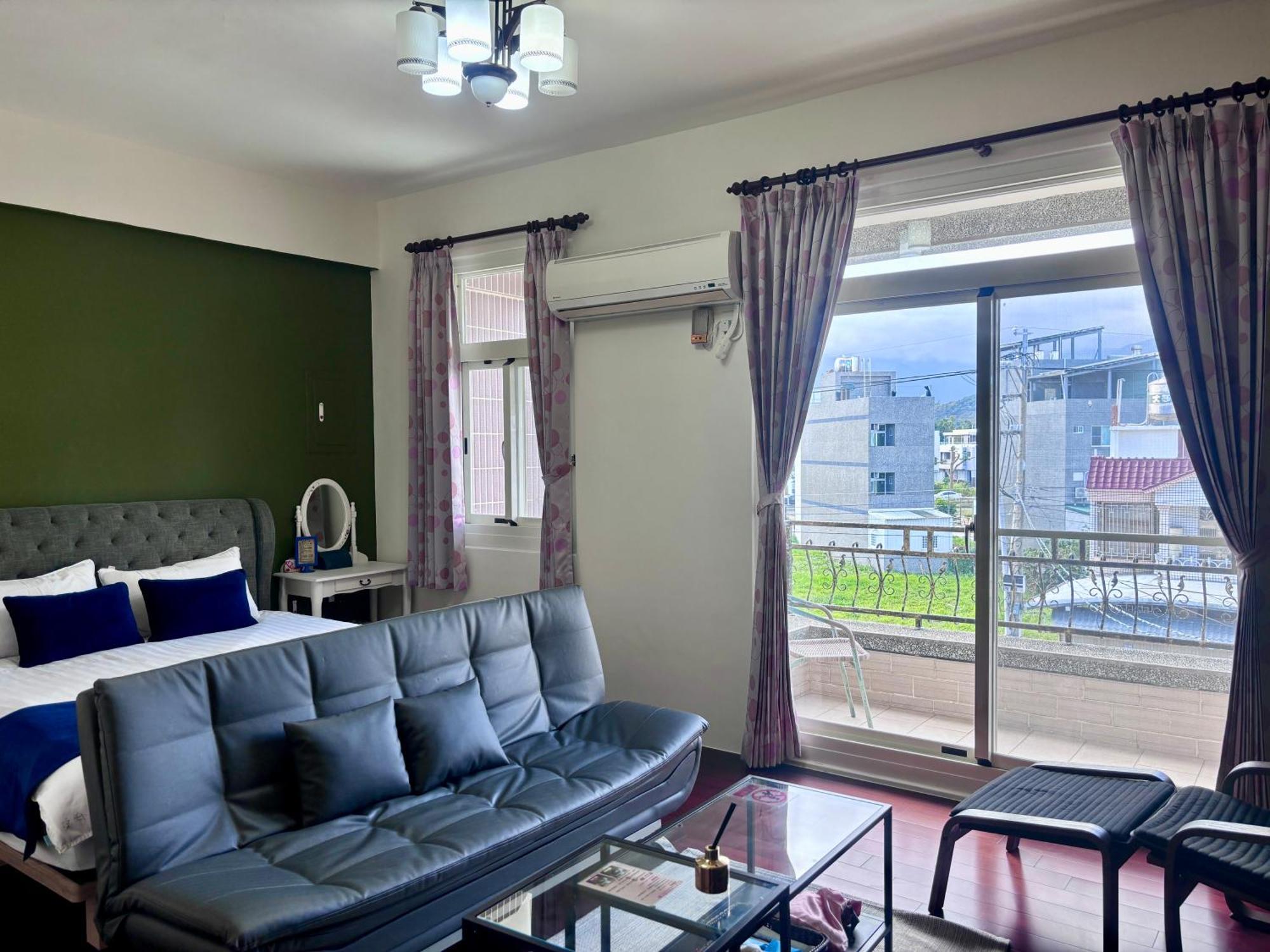 伊家民宿yi Home 志航路一段398號 Taitung Екстериор снимка